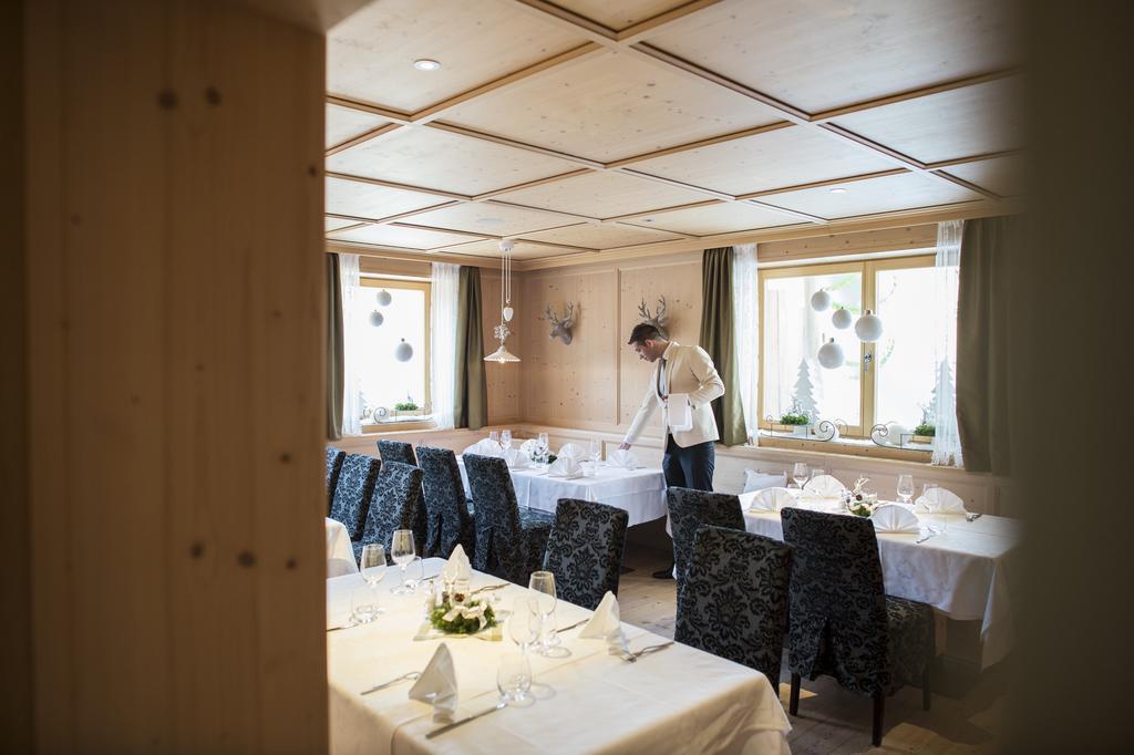 Biancaneve Family Hotel Selva di Val Gardena Esterno foto